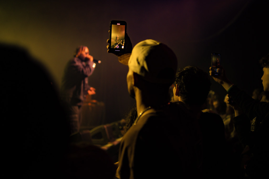 Crowd1_JaysonF