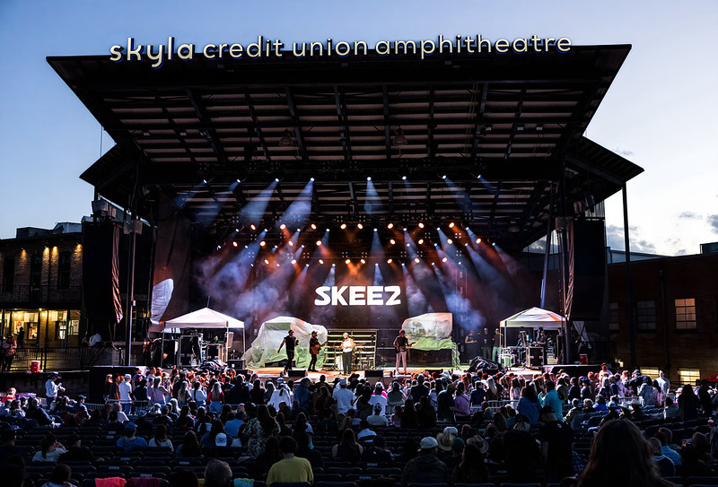 Skeez 5