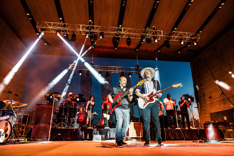 JJ Grey & Mofro 31