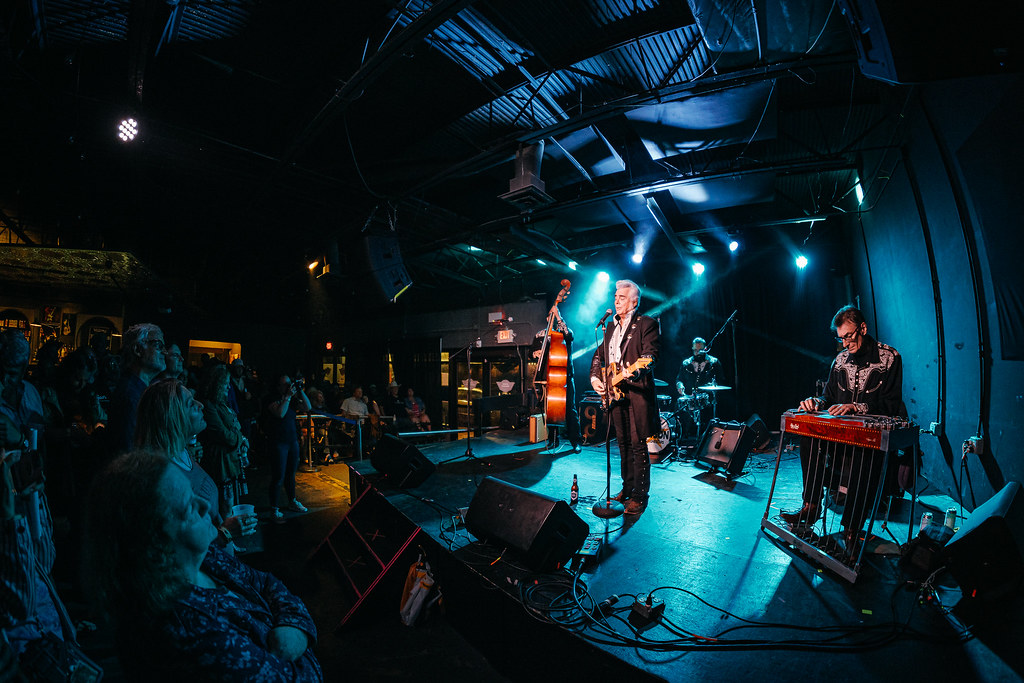 Dale_Watson_LoneStars-54