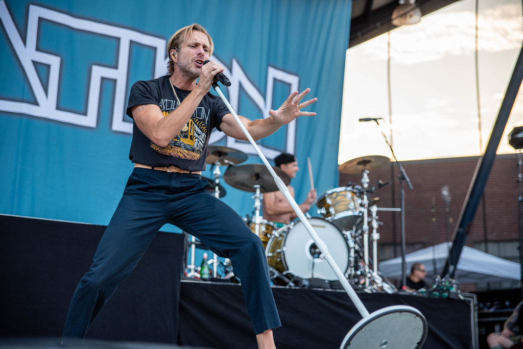Awolnation1