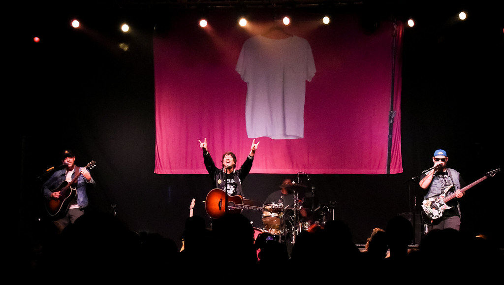 Plain White T’s(4)
